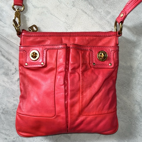 Marc by Marc Jacobs  Crossbody bag   coral red  GUC refurb. 2 Turnlock Front Poc - Picture 1 of 16